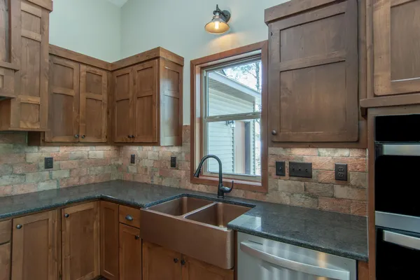$584,900 | 14502 Lynndale Drive North, Baxter, MN 56425