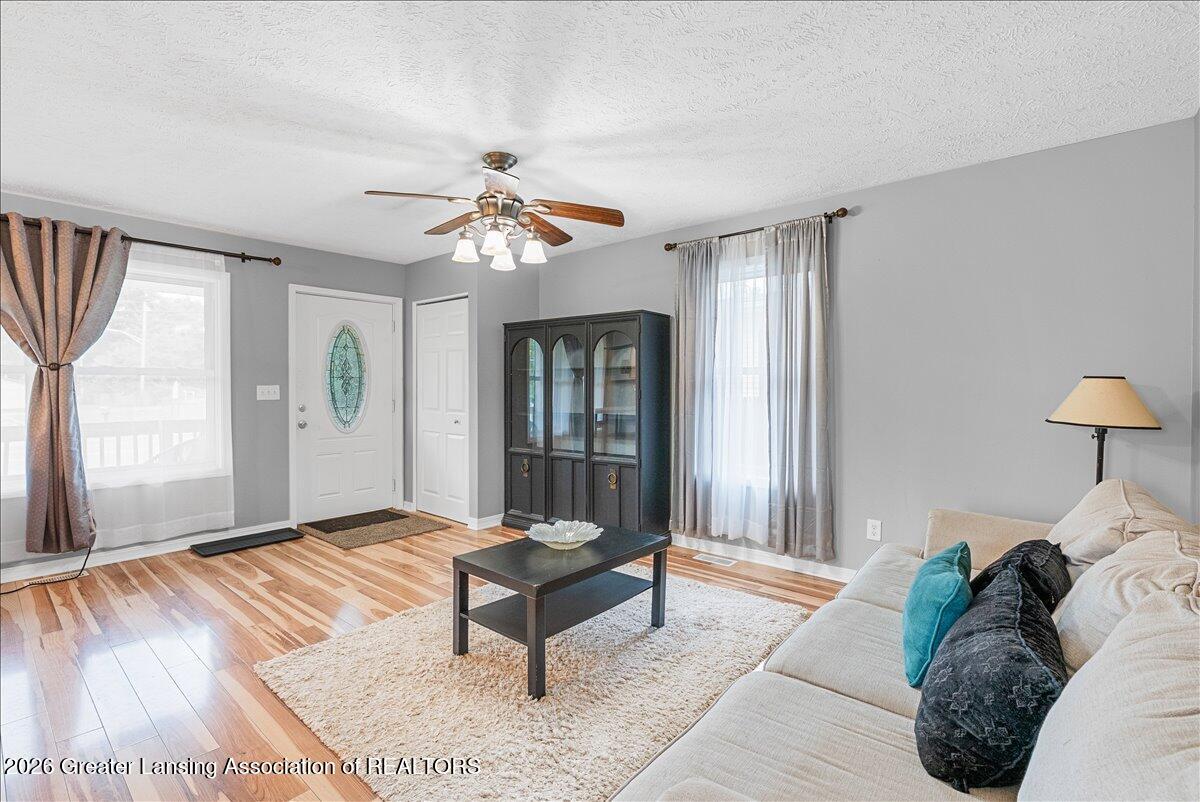 3343 Turner Road Lansing, MI 48906 - Photo 14 of 39