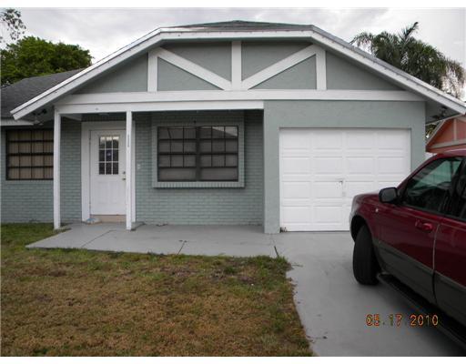 23356 West Country Club Drive, Unit 165 Boca Raton, FL 33428 - Photo 1 of 7 Primary Photo
