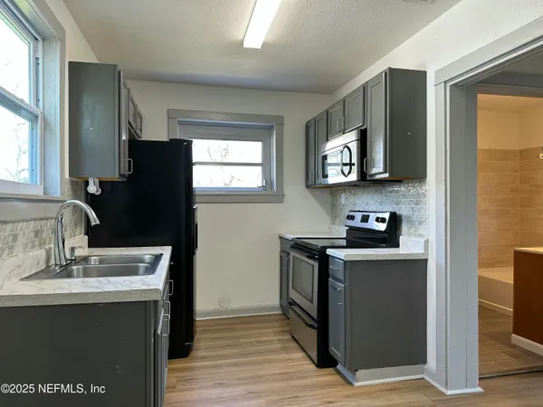 $1,050,000 | 1717 Lindsey Road, Jacksonville, FL 32221