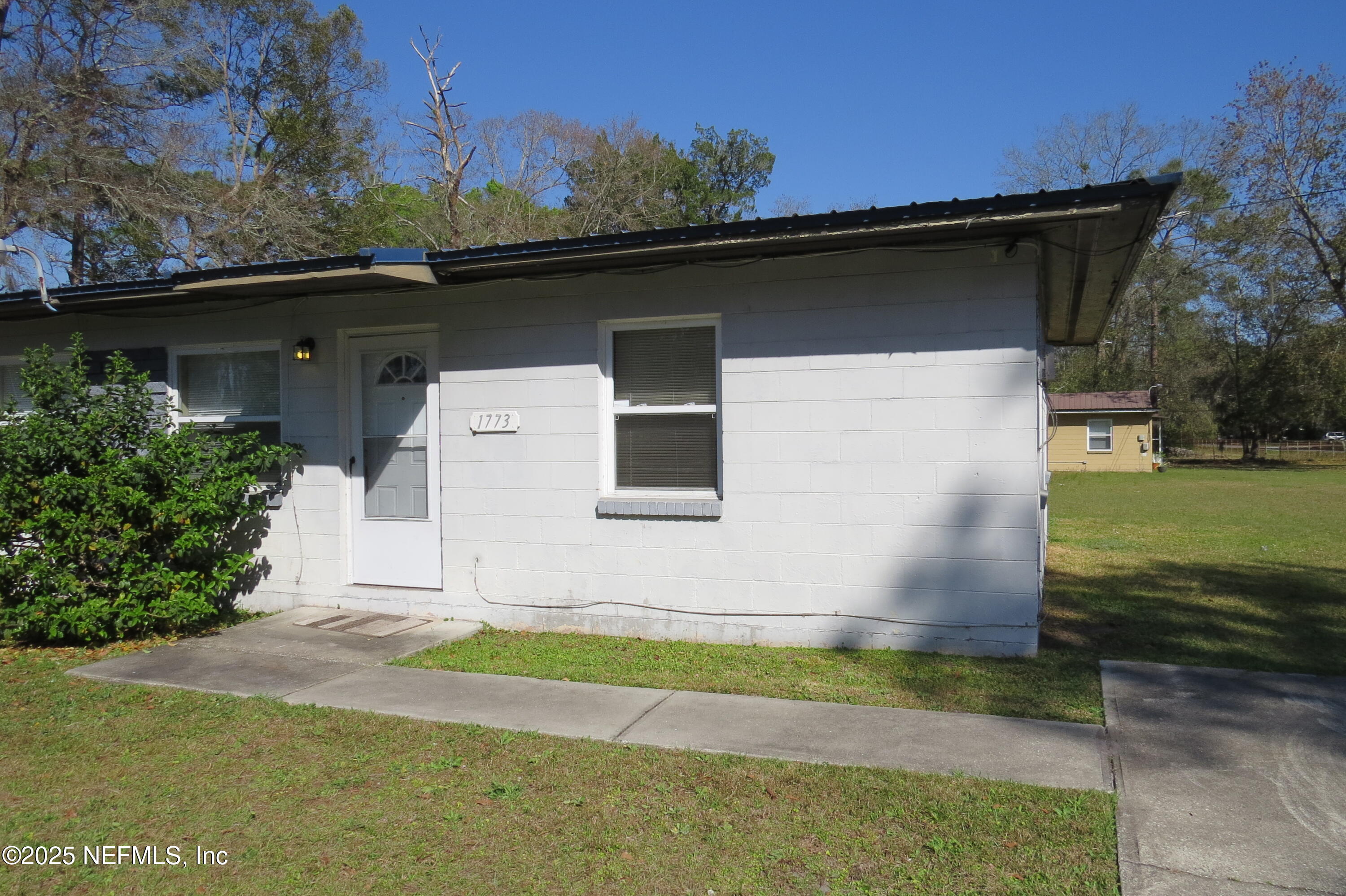 1717 Lindsey Road Jacksonville, FL 32221 - Photo 6 of 60 IMG_1925