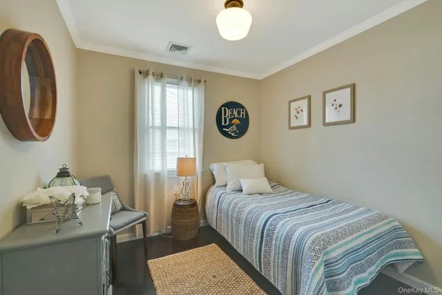 $739,000 | 33 Willow Street, Aquebogue, NY 11901