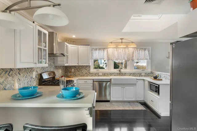 $739,000 | 33 Willow Street, Aquebogue, NY 11901