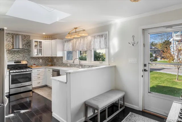 $739,000 | 33 Willow Street, Aquebogue, NY 11901