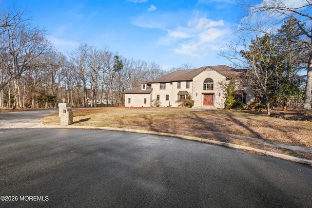 $1,649,900 | 305 Woodview Court, Toms River, NJ 08755