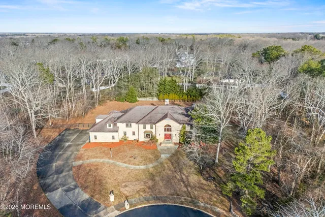 $1,649,900 | 305 Woodview Court, Toms River, NJ 08755