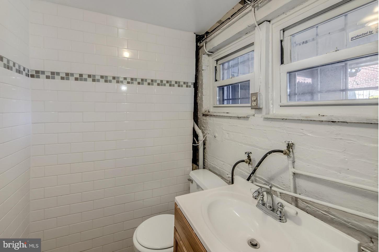 2335 3rd Street Northeast Washington, DC 20002 - Photo 16 of 18 Bath