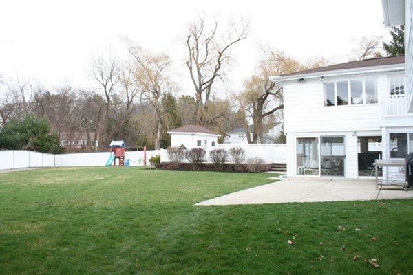 4 McLean Road Saugus, MA 01906 - Photo 17 of 19 Gallery Image 17