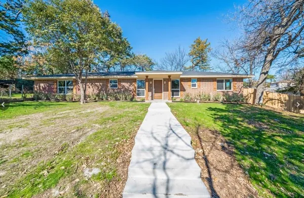 $2,600 | 1131 Forester Drive, Dallas, TX 75216