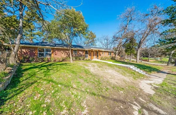 $2,600 | 1131 Forester Drive, Dallas, TX 75216