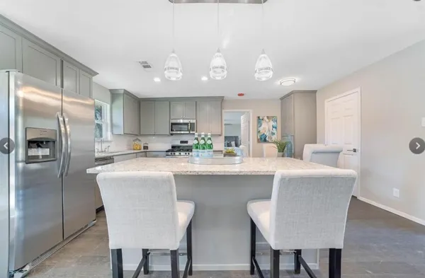 $2,600 | 1131 Forester Drive, Dallas, TX 75216