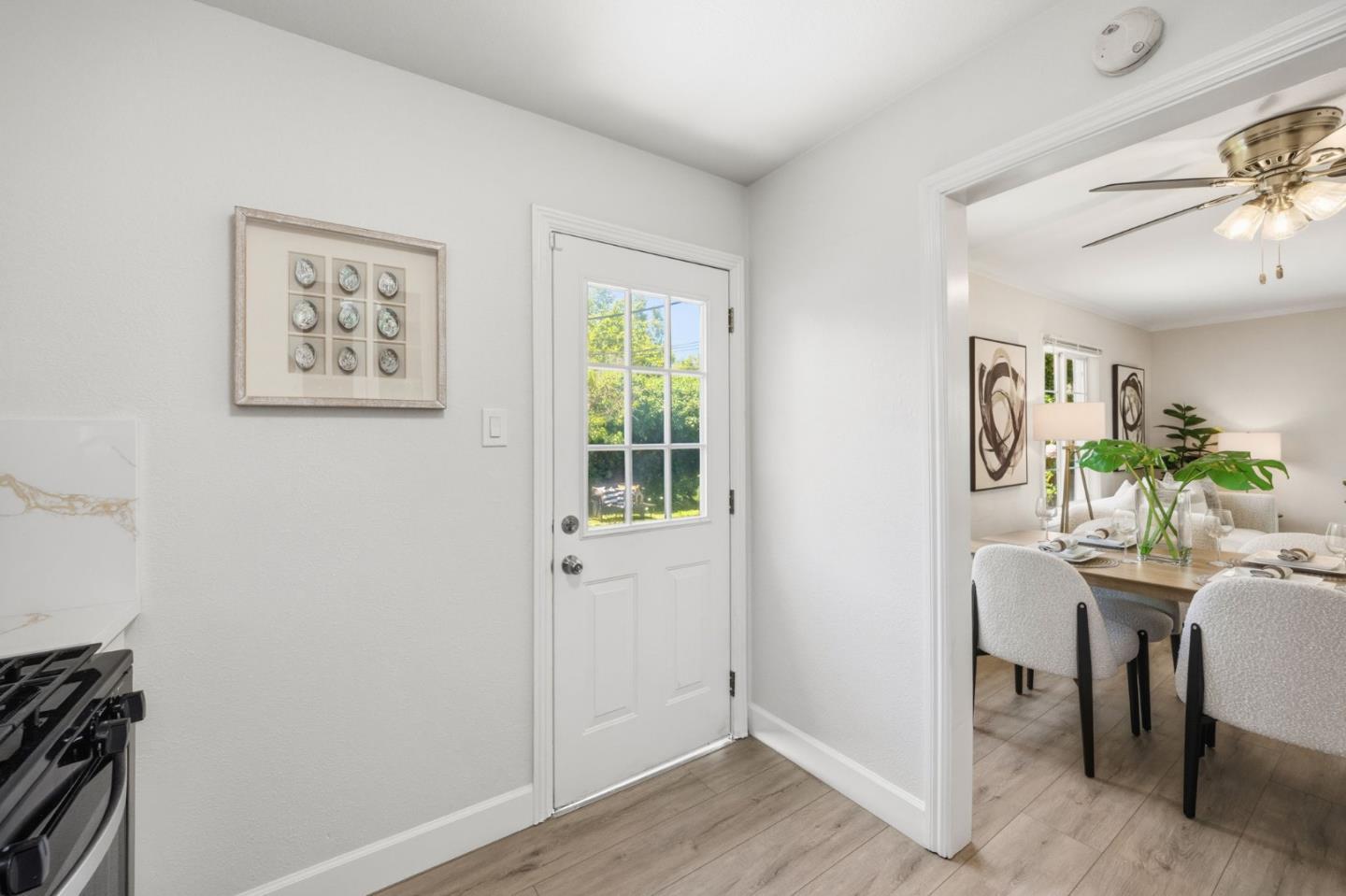 545 Rollins Road Burlingame, CA 94010 - Photo 18 of 38