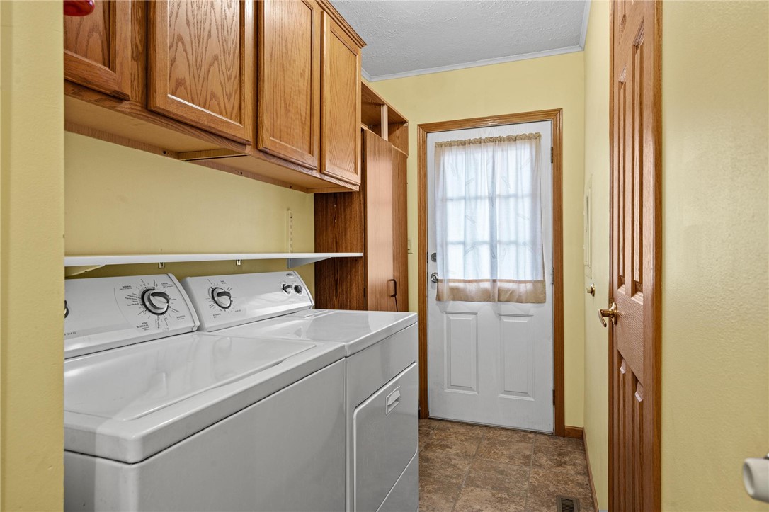 2791 Kreitzer Road Moraine, OH 45439 - Photo 13 of 29