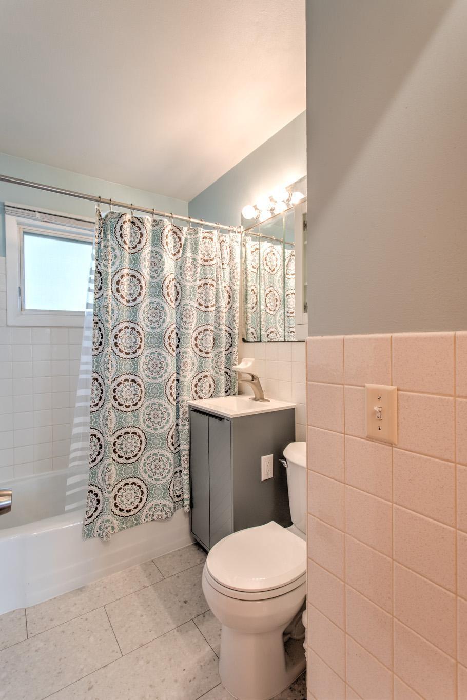 2079 Garnet Lane Eagan, MN 55122 - Photo 11 of 29