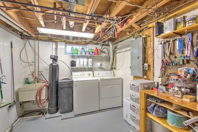 $389,000 | 2079 Garnet Lane, Eagan, MN 55122