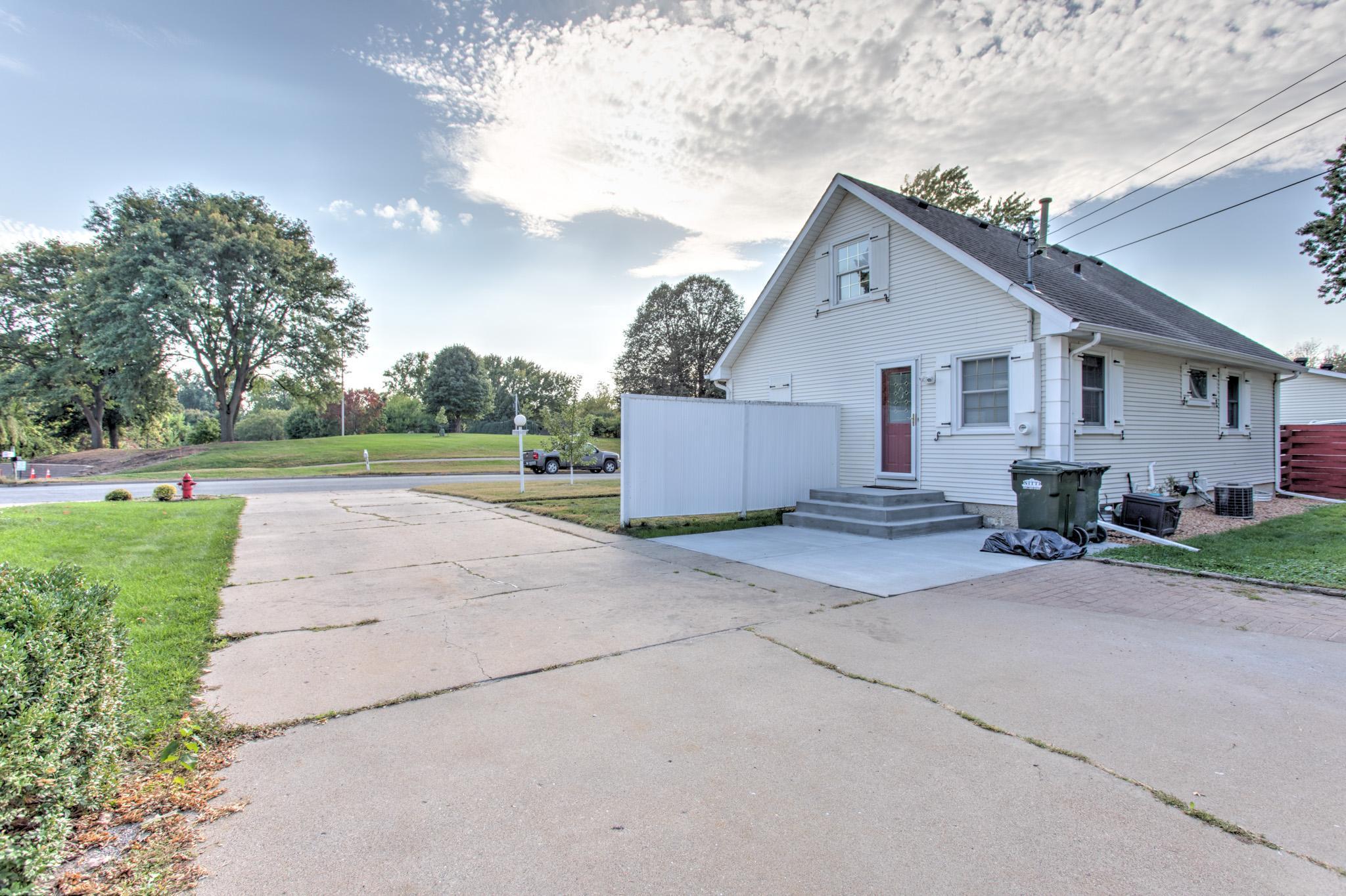 2079 Garnet Lane Eagan, MN 55122 - Photo 24 of 29