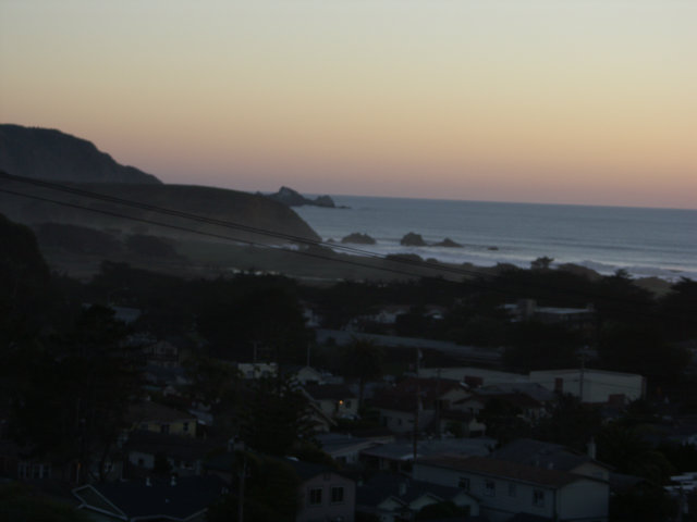 421 Goodman Road Pacifica, CA 94044 - Photo 21 of 25 Gallery Image 21