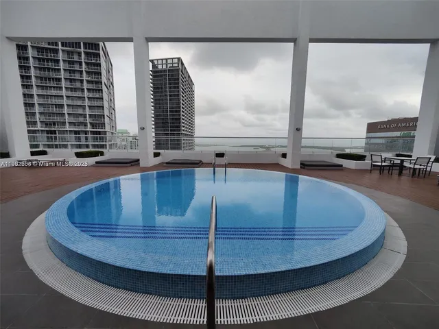 $3,250 | 55 Southeast 6th Street, Unit 2604, Miami, FL 33131