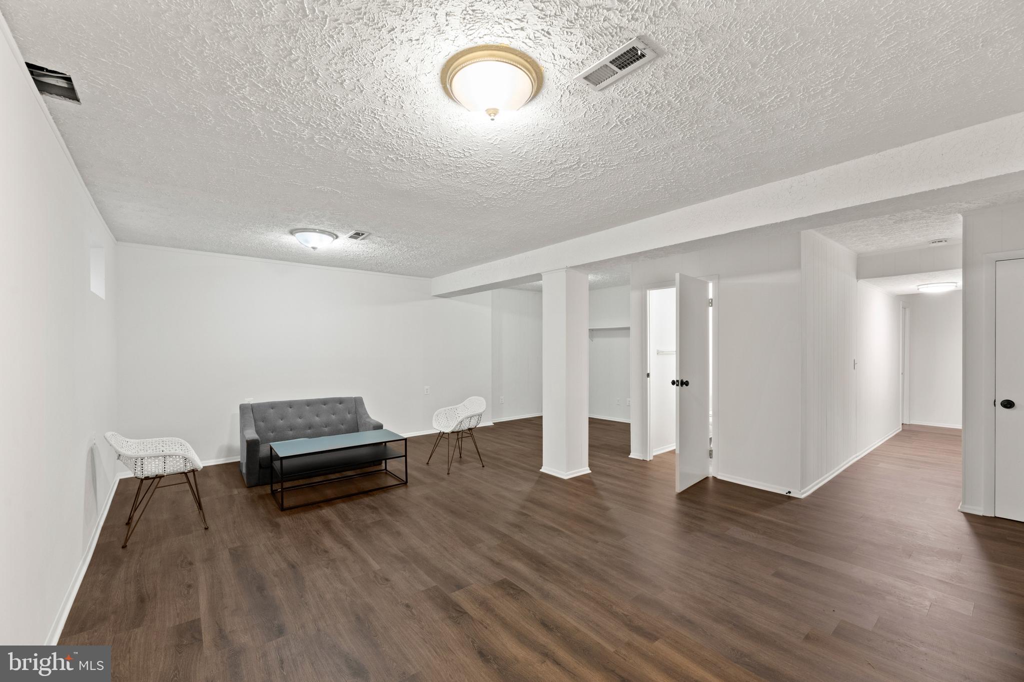 4410 Roland Springs Drive Baltimore, MD 21210 - Photo 16 of 18