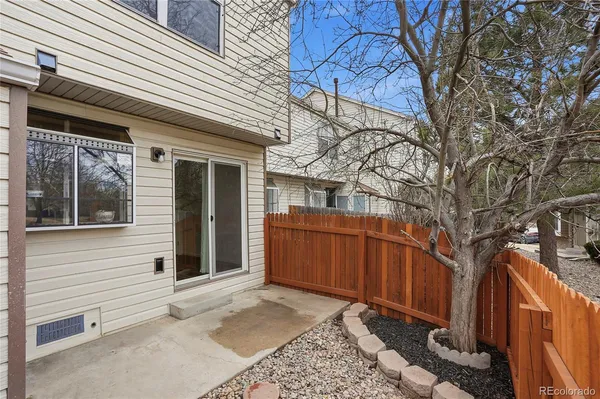 $345,000 | 4665 South Dillon Court, Unit B, Aurora, CO 80015