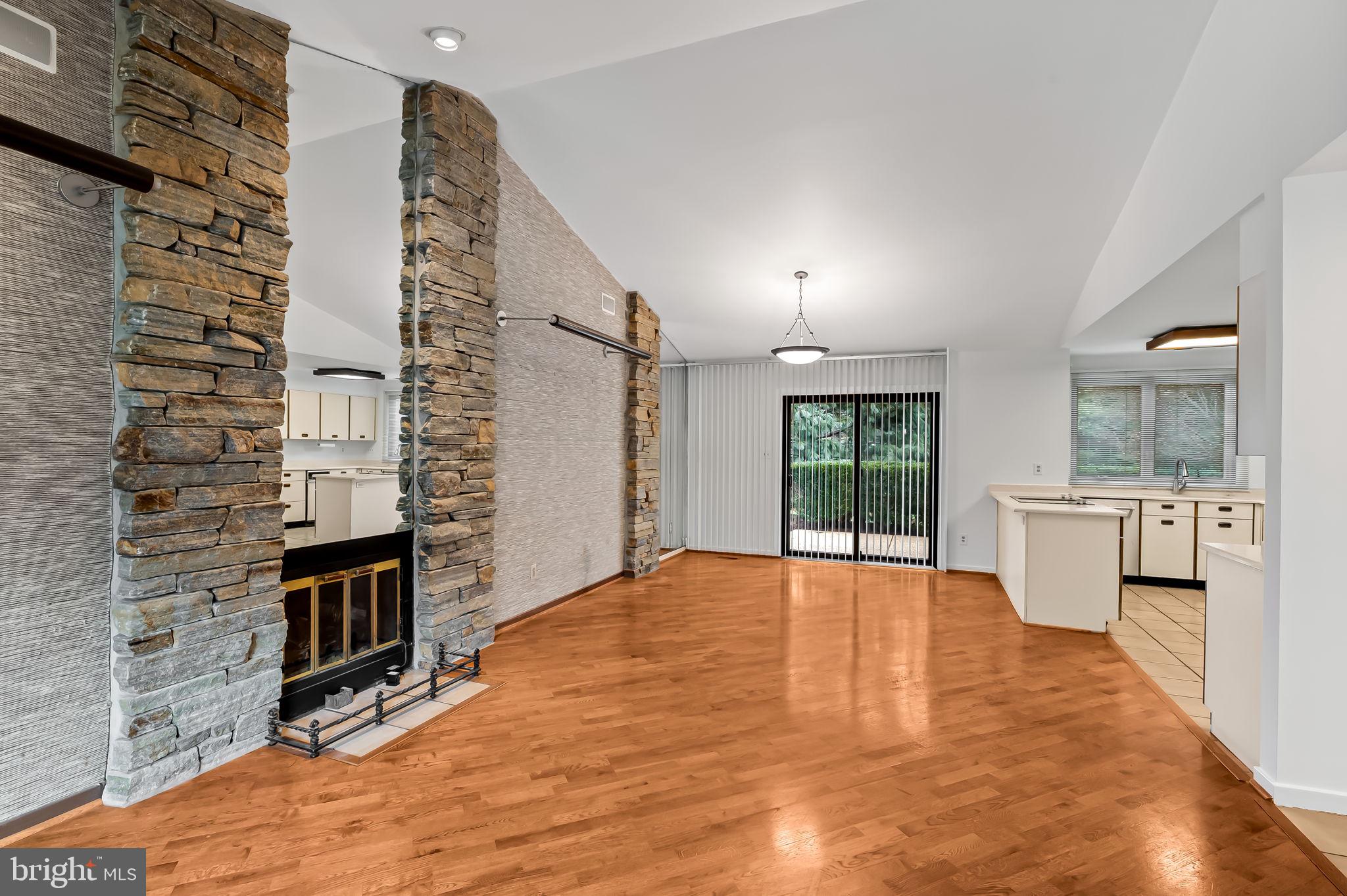 2 Whitebridge Court, Unit 2 Baltimore, MD 21208 - Photo 25 of 58 Stacked stone