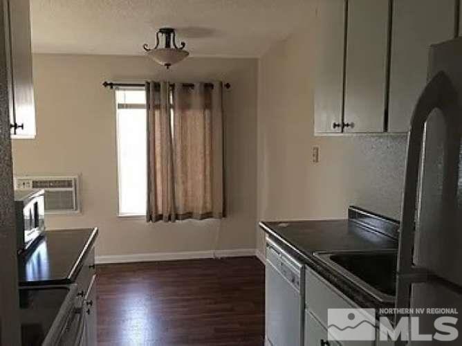 400 South Saliman Road, Unit C17 Carson City, NV 89701 - Photo 5 of 6 Photo 5