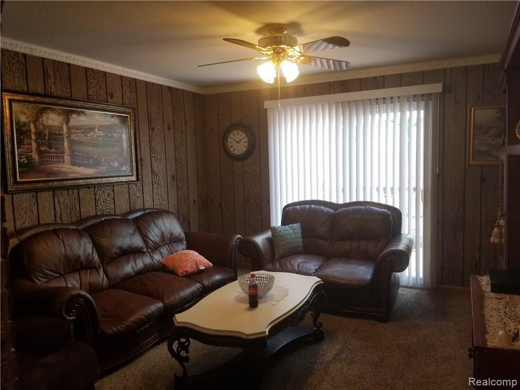 15415 Beech Daly Road Taylor, MI 48180 - Photo 12 of 23 20180509_135041.jpg