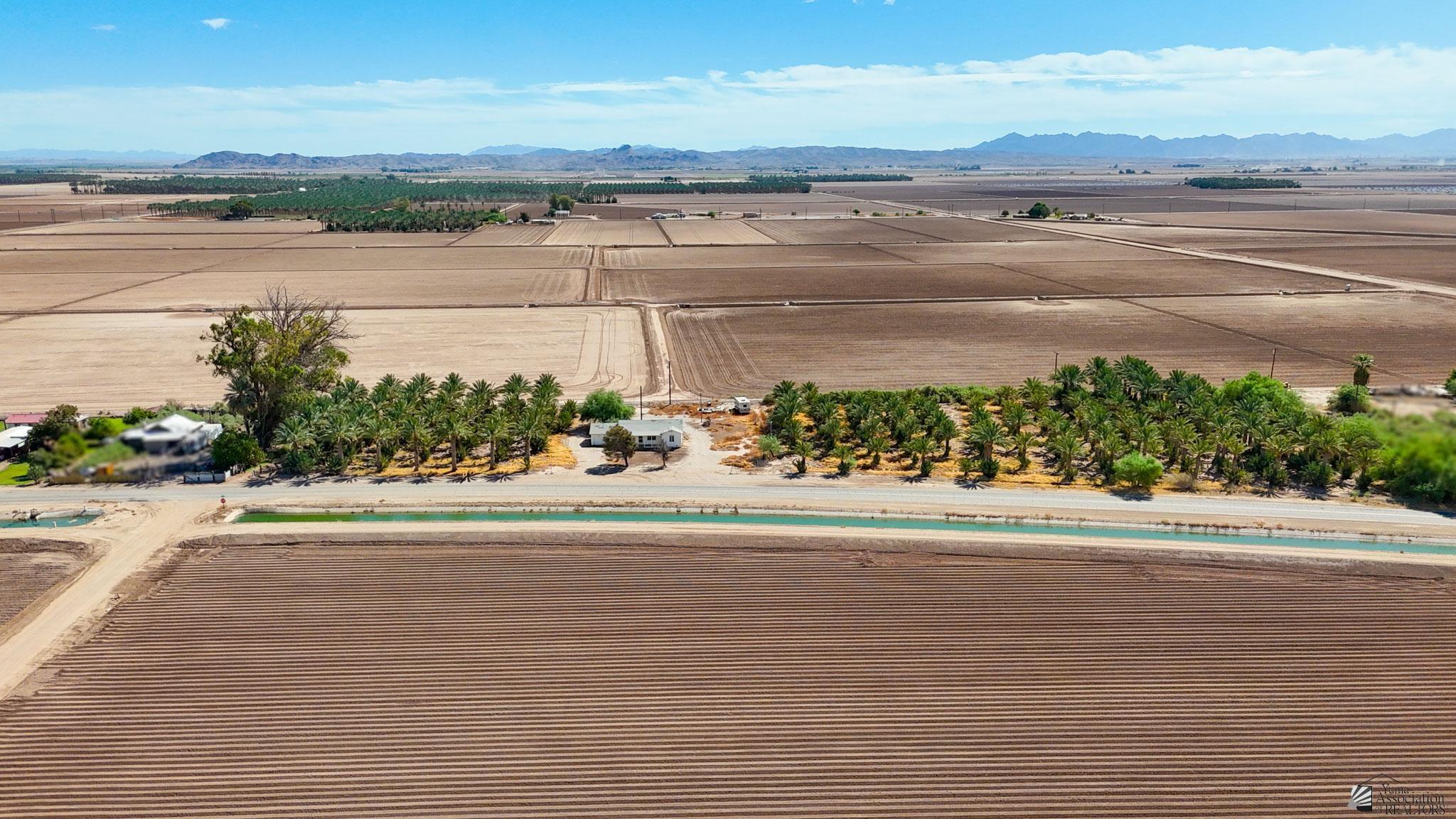1240 Flood Road Winterhaven, CA 92283 - Photo 3 of 16 Gallery Image 3