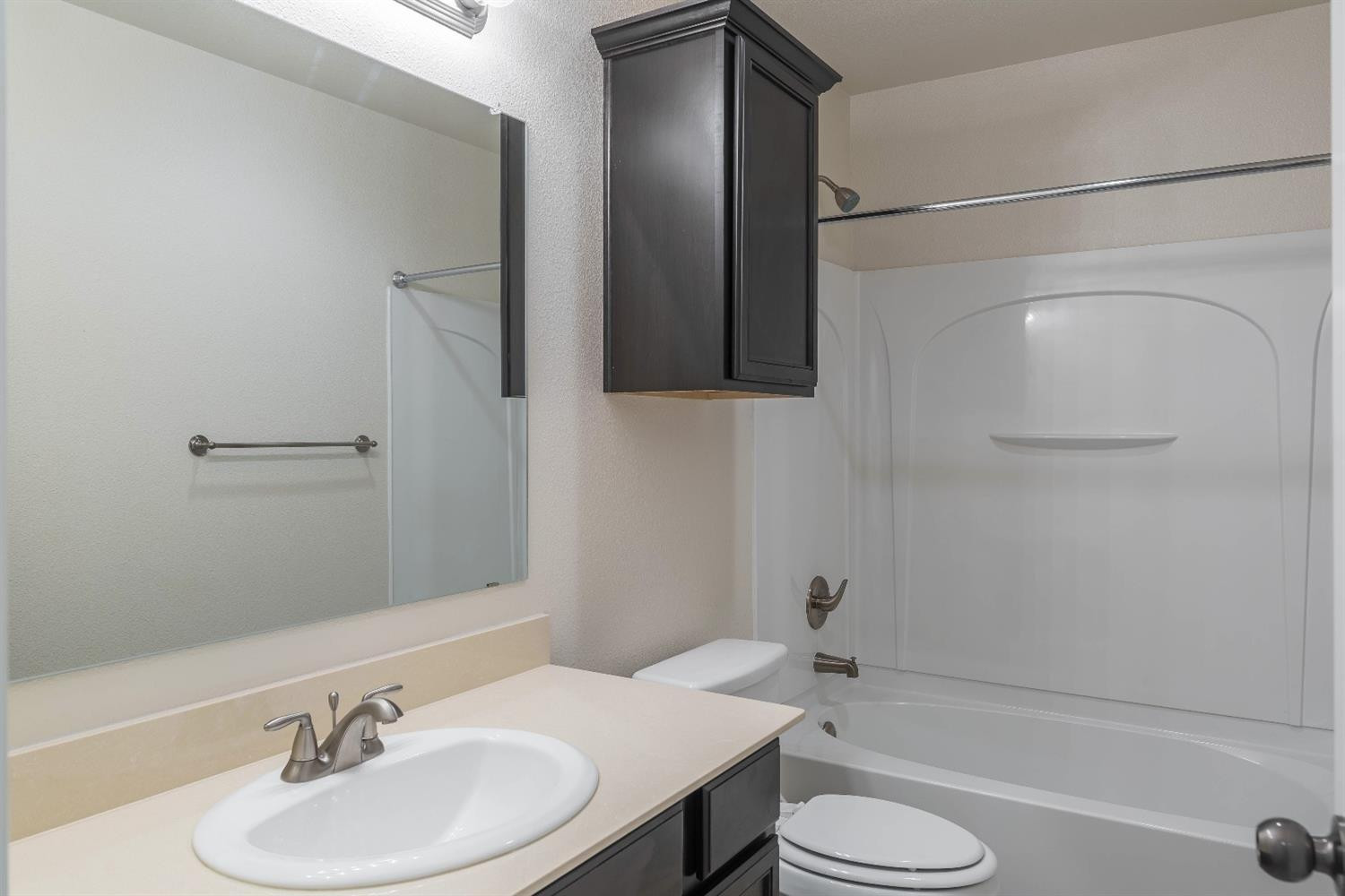 11208 Clinton Avenue Lubbock, TX 79424 - Photo 13 of 17 Photo 13