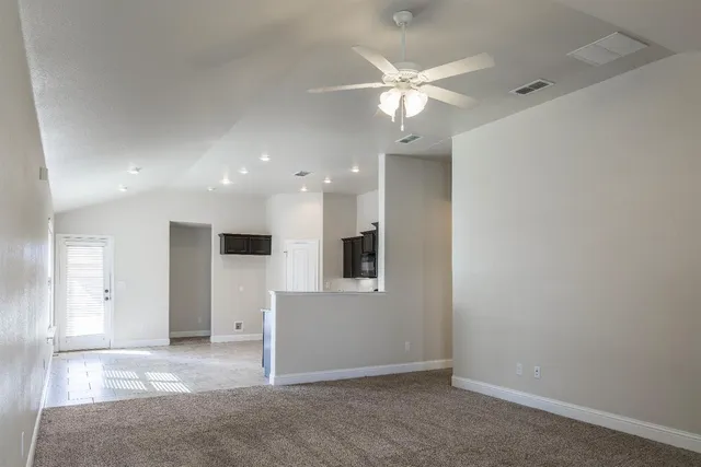 $1,575 | 11208 Clinton Avenue, Lubbock, TX 79424