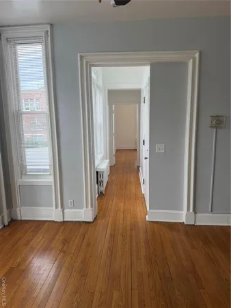 $2,000 | 109 Montgomery Street, Unit 1C, Poughkeepsie, NY 12601