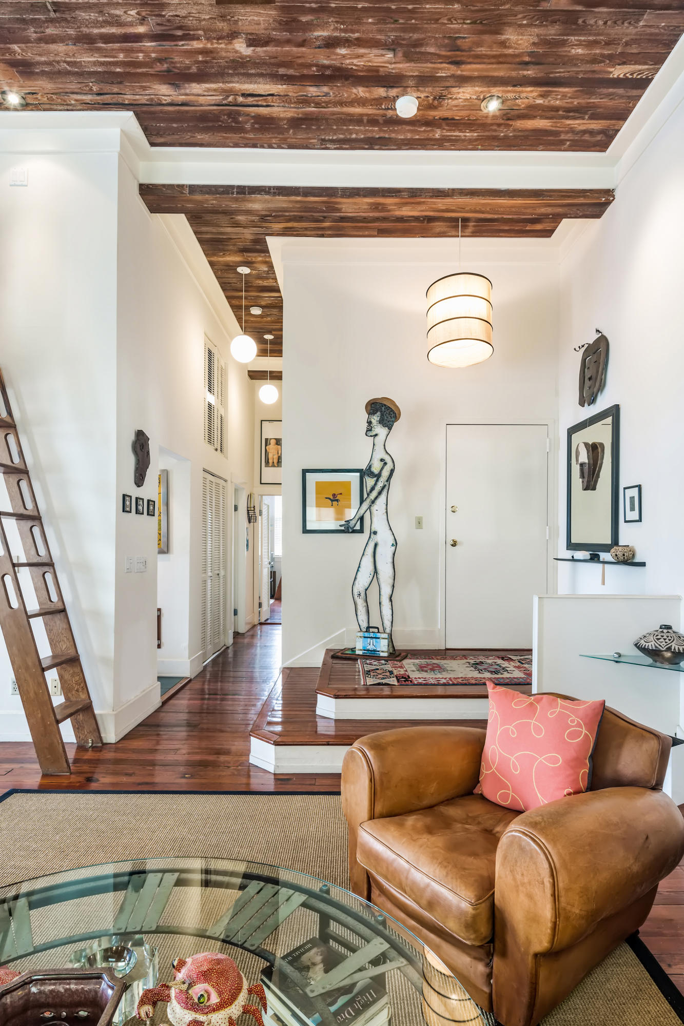 800 Fleming Street, Unit C2 Key West, FL 33040 - Photo 18 of 41 a living room with furniture and wooden floor
