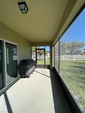 $1,825 | 104 Arbor Lakes Drive, Davenport, FL 33896