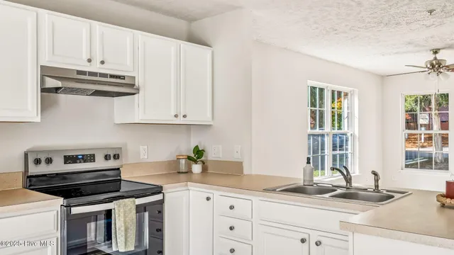 $249,900 | 131 North Hardin Street, Southern Pines, NC 28387