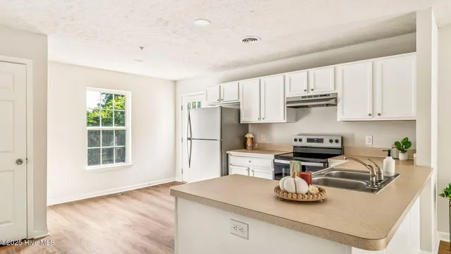 $249,900 | 131 North Hardin Street, Southern Pines, NC 28387