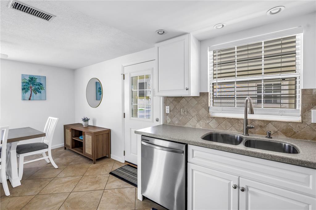 6150 Midnight Pass Road, Unit V38 Sarasota, FL 34242 - Photo 6 of 53
