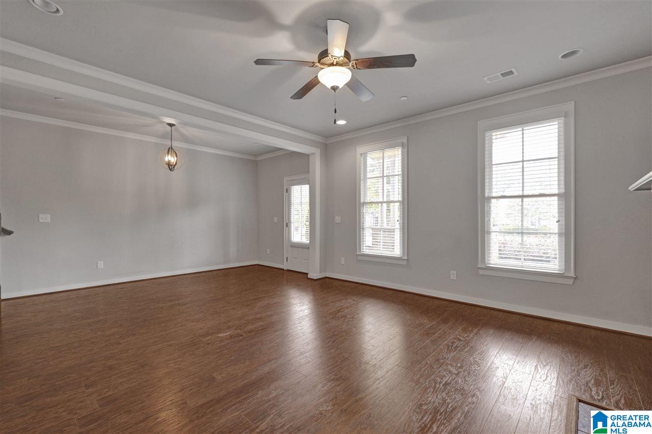 6392 Spring Street Trussville, AL 35173 - Photo 3 of 21