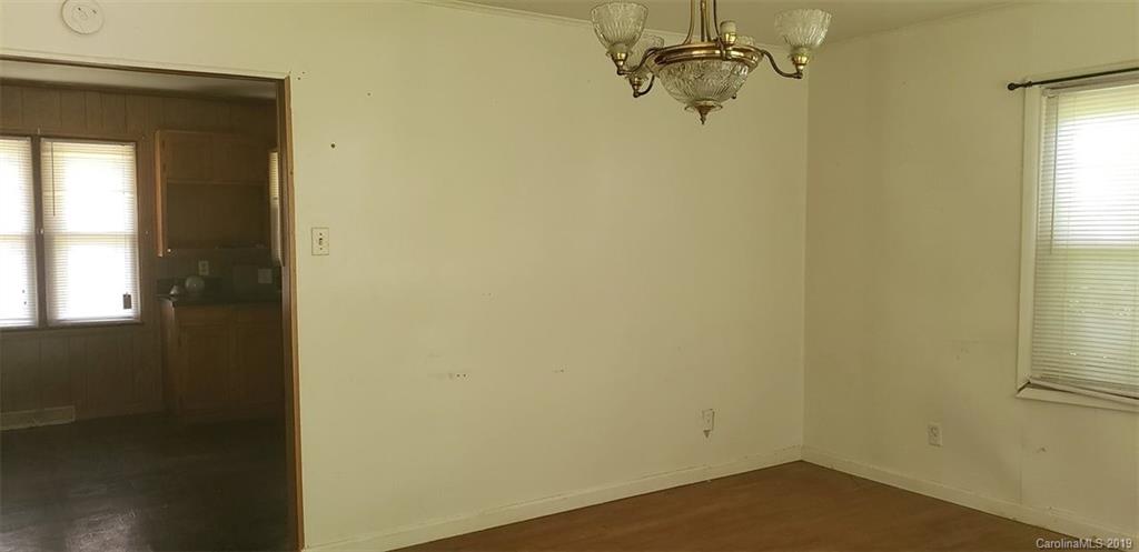 41244 Kings Road New London, NC 28127 - Photo 8 of 18 Gallery Image 8