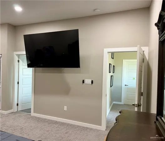 $3,000 | 798 Billy Mitchell Boulevard, Brownsville, TX 78521