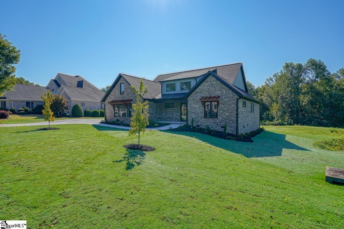 152 Tully Drive Anderson, SC 29621 - Photo 2 of 36