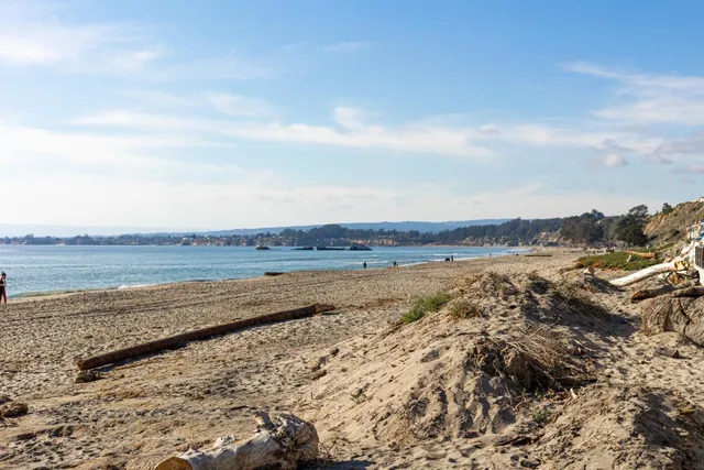 $979,000 | 101 Aptos Vlg Way, Unit 4, Aptos, CA 95003