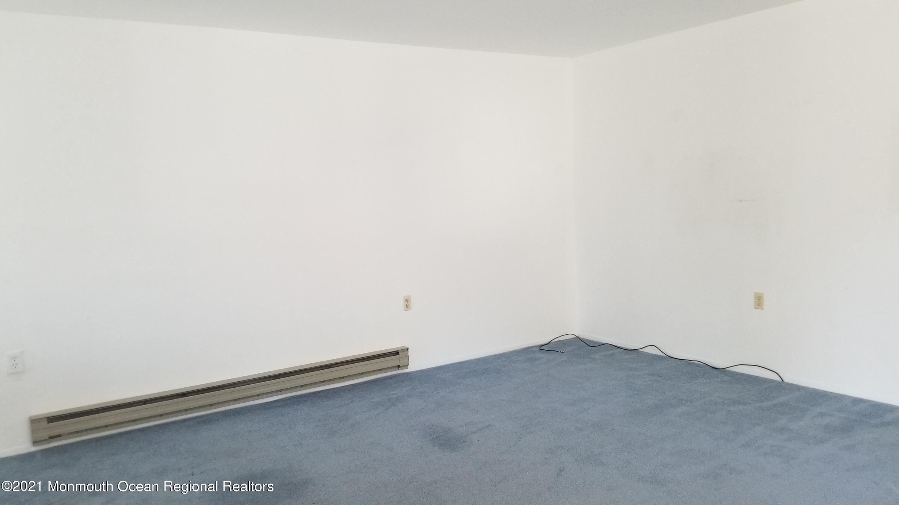 20D Ashley Road, Unit A Whiting, NJ 08759 - Photo 17 of 29 a room