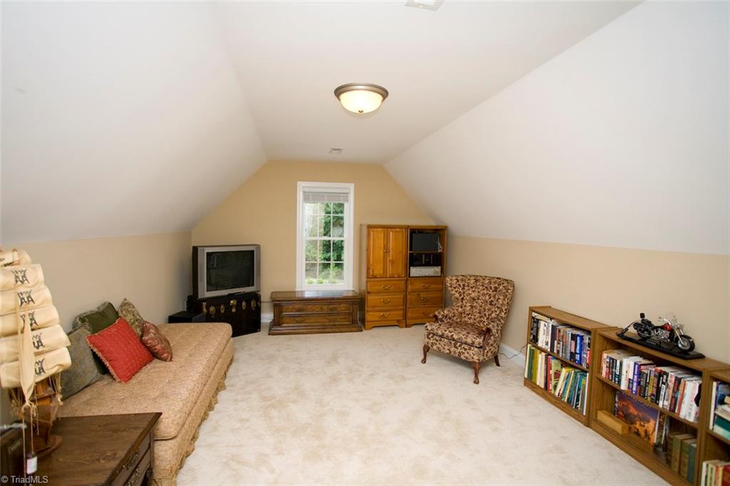4009 Payne Road High Point, NC 27265 - Photo 16 of 21 Gallery Image 16