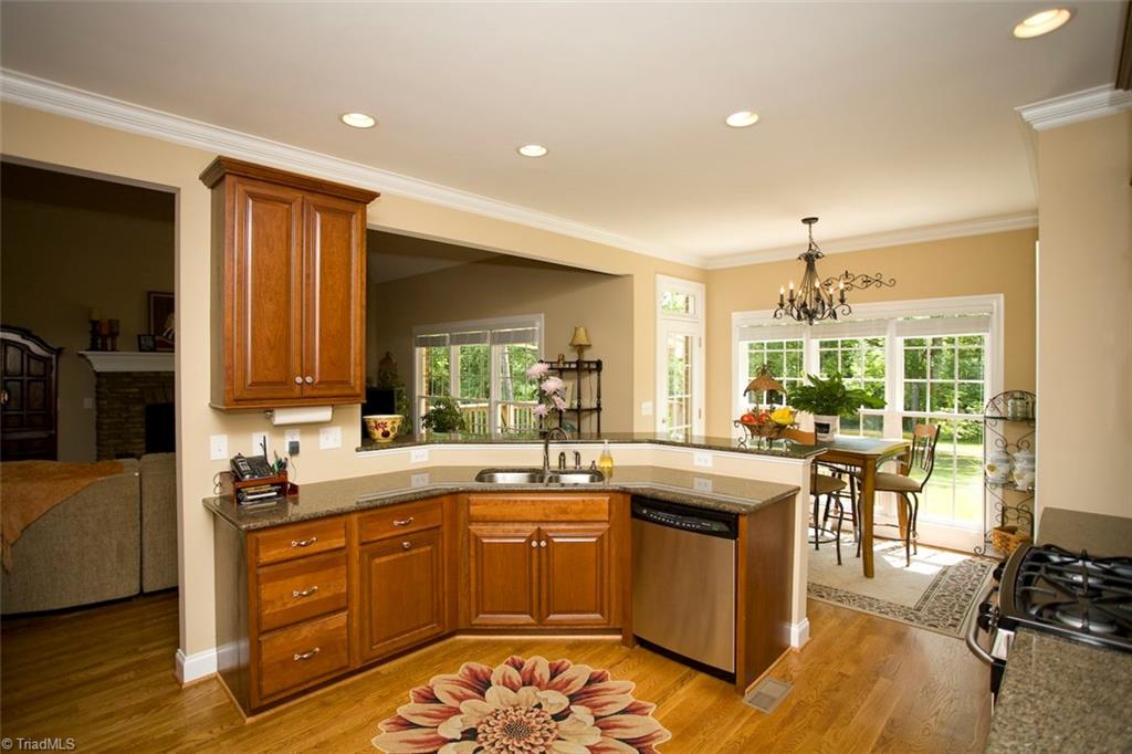 4009 Payne Road High Point, NC 27265 - Photo 9 of 21 Gallery Image 9