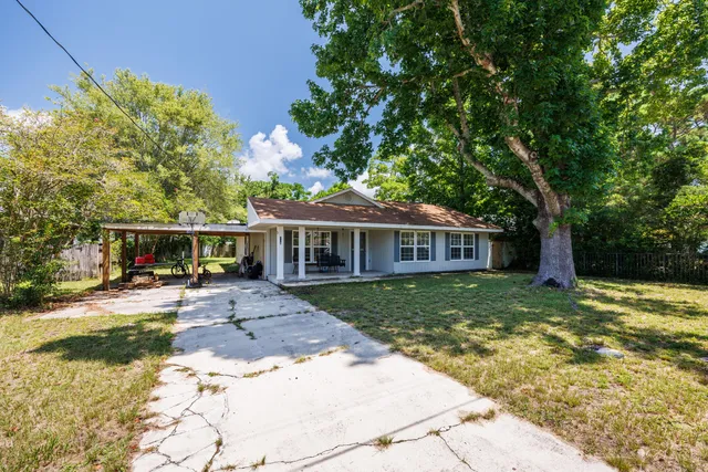 $245,000 | 209 Michael Avenue, Mary Esther, FL 32569