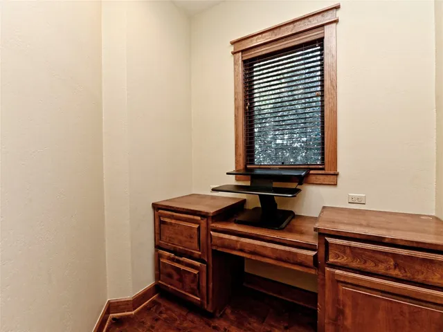 $3,750 | 26505 Masters Parkway, Spicewood, TX 78669