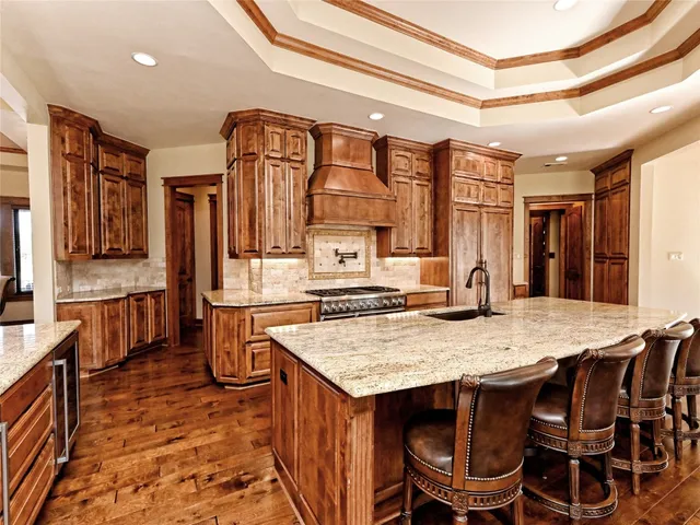 $3,750 | 26505 Masters Parkway, Spicewood, TX 78669