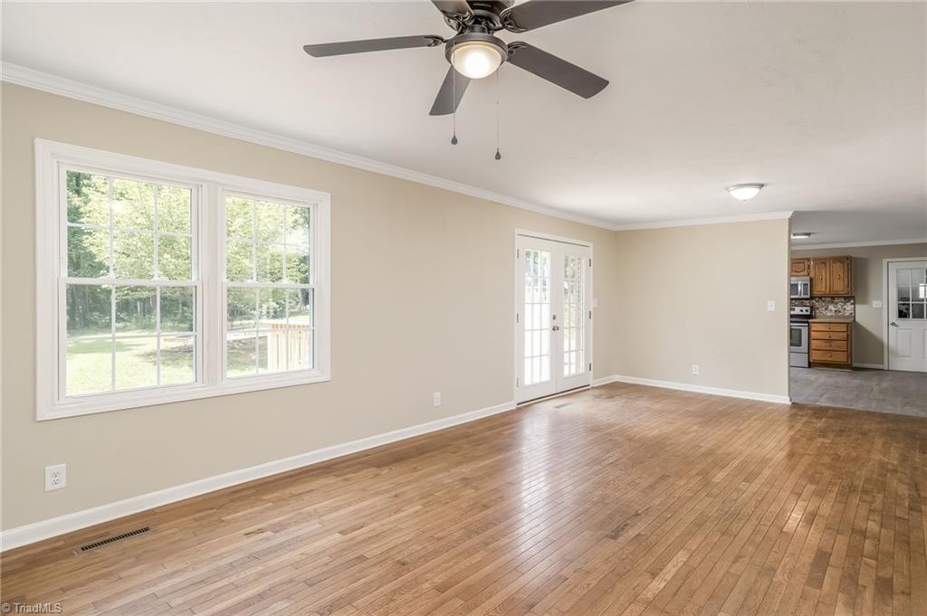 1995 Bethania-Rural Hall Road Winston-Salem, NC 27106 - Photo 11 of 33 Gallery Image 11