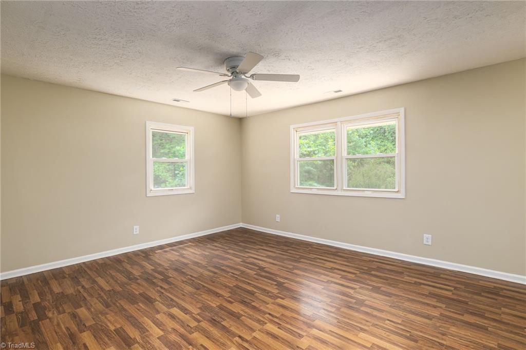 1995 Bethania-Rural Hall Road Winston-Salem, NC 27106 - Photo 18 of 33 Gallery Image 18
