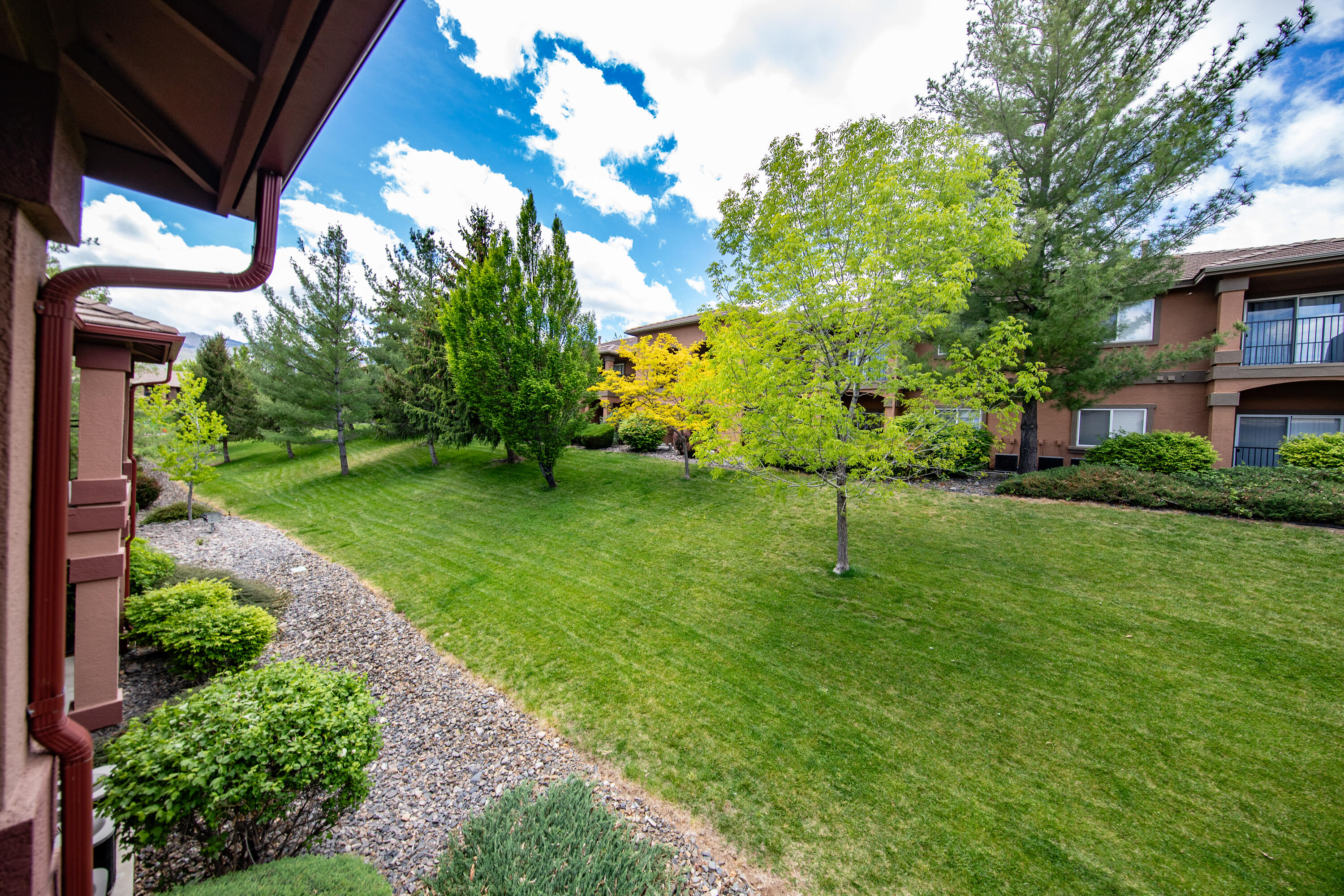 6850 Sharlands Avenue, Unit H2044 Reno, NV 89523 - Photo 8 of 40 Sharlands6850_H2044-026